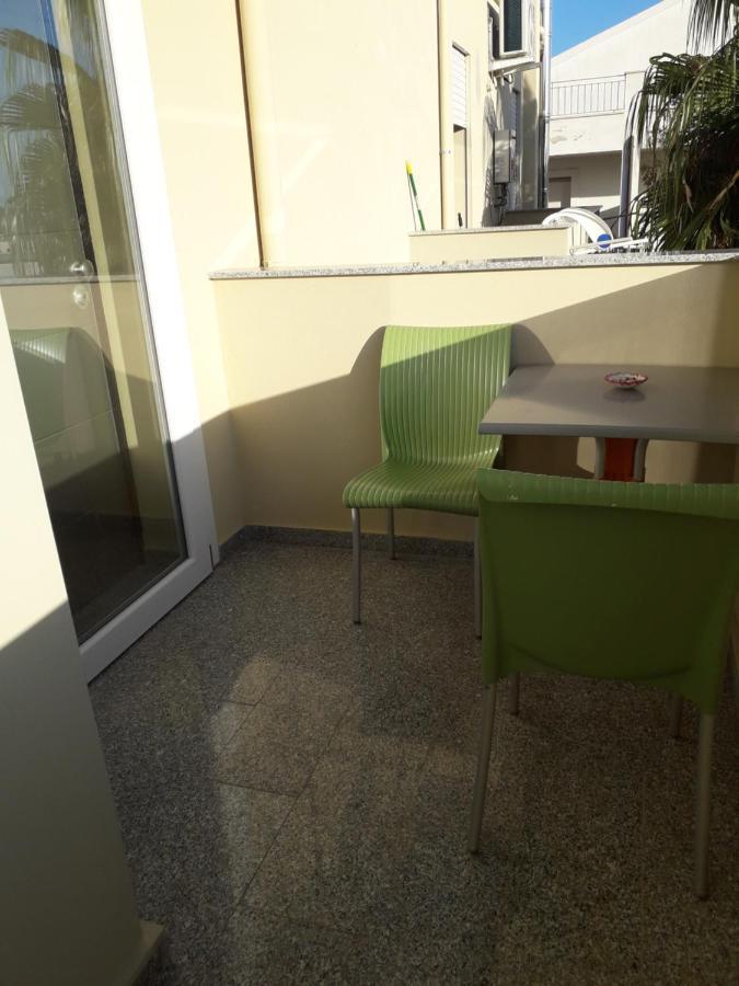 Il Giardino Fiorito Casa Vacanze Alghero Exterior foto